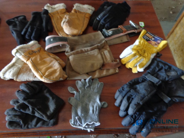 lot 35 image: Tool Belt anfd Gloves