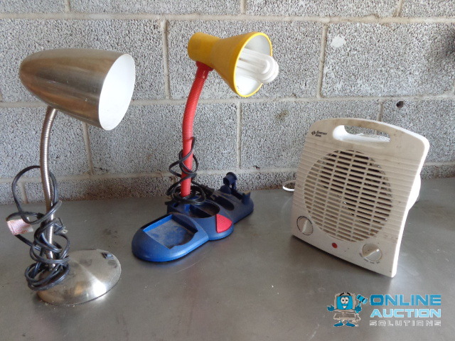 lot 46 image: Desk Lamps and Desk Fan