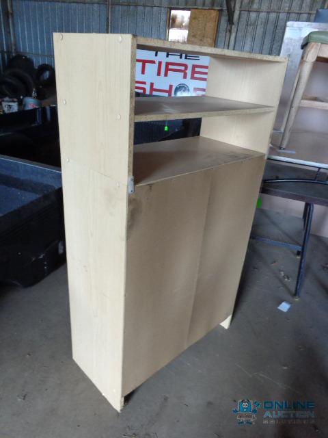 lot 48 image: Cabinet and Shelf