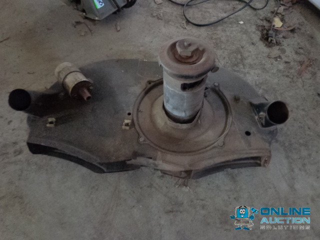 lot 60 image: Old Parts