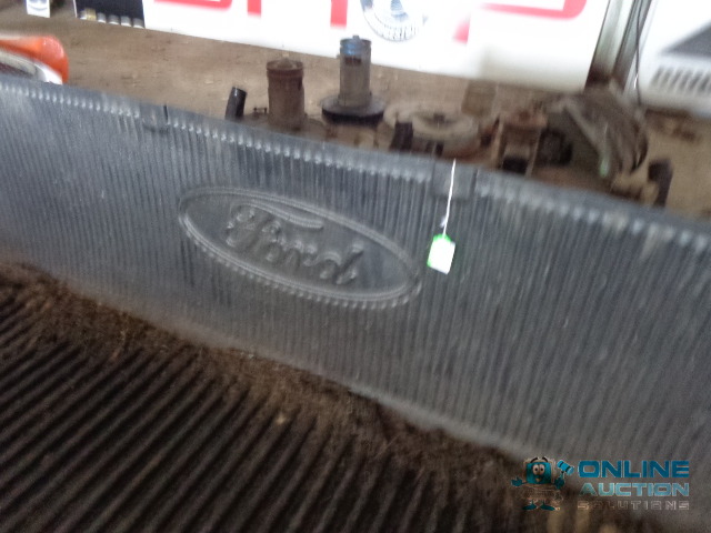 lot 62 image: Truck Liner