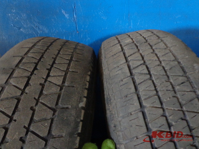 lot 92 image: (2) Kelly Explorer Plus Tires