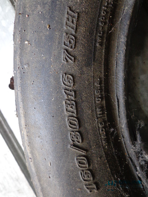 lot 88 image: Dunlop Motorcycle Tire