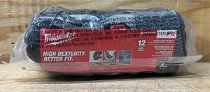 lot 117 image: Milwaukee High-Dexterity Polyurethane Dipped gloves L (12 pairs)