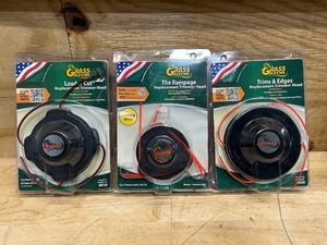 lot 226 image: Grass Gator Replacement Trimmer Head (lot of 3)