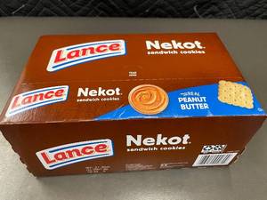 lot 179 image: IA 4 - Lance Nekot Peanut Butter Sandwich Cookies 20 Packs, 9272025 Expiry