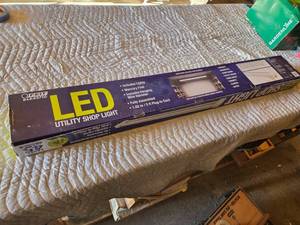 lot 20 image: Feit Electric LED Utility Shop Light