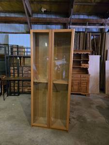 lot 96 image: Glass Display Cabinet with Hinged Doors - Missing Shelves