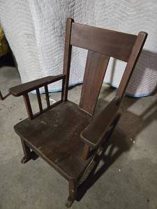 lot 105 image: Antique Wooden Rocking Chair