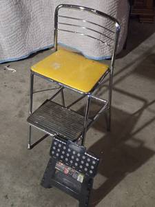 lot 107 image: Vintage Yellow Chrome Step Stool Chair and Folding Step Stool