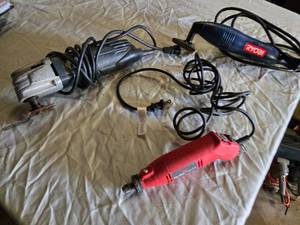 lot 129 image: Ryobi Handheld Sander, Tim Allen Signature Rotary Tool, and Black & Decker Grinder