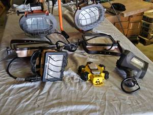 lot 139 image: Lot of Lighting Equipment including Smart Electrician LED Floodlights, Defiant Spotlight, and Portable Work Lights