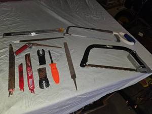 lot 167 image: Hand Tools and Blades Lot including Nicholson Bow Saw, Lenox Hacksaw, and Various Saw Blades