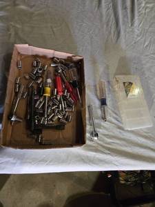 lot 176 image: Snap-on and Craftsman Socket and Screwdriver Set - Mostly 14 drive