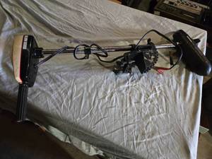 lot 187 image: Minn Kota 65 Trolling Motor - Works