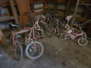 lot 211 image: Lot of Bicycles Including Various Models and Sizes