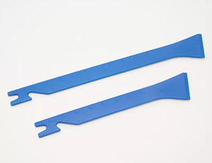 lot 243 image: Good Housekeeping Set of 2 Kitchen Ruler & Rack Pullers