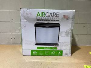lot 11 image: AIRCARE Valiant Evaporative Humidifier HD1409
