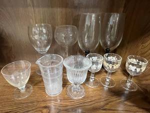 lot 40 image: Assorted Vintage Glassware and Goblets Collection