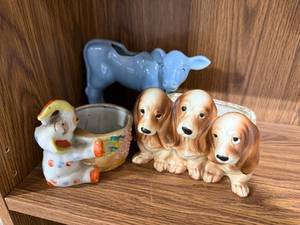 lot 76 image: Set of 3 Vintage Ceramic Planters Animal Theme