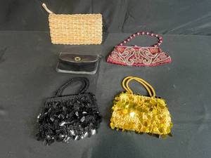 lot 127 image: Collection of 5 Vintage Evening Bags and Clutches