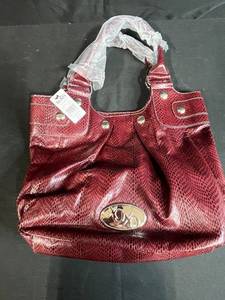 lot 128 image: XOXO Burgundy Faux Leather Shoulder Bag with Tags - retail $79