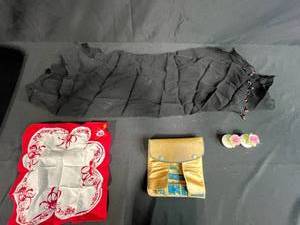 lot 167 image: Vintage Vanity Collection Aynsley China Flower Figurines, Manicure Set, Scarves