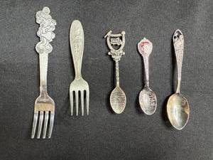lot 184 image: Vintage State Souvenir Spoons and Forks Collection - Delaware, Minnesota, Massachusetts, Disney