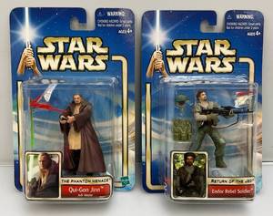 lot 32 image: STAR WARS Attack Of The Clones Action Figures (New Old Stock)