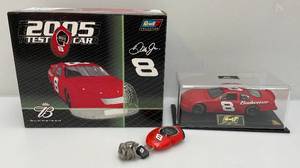 lot 144 image: Revell Collection 124 Scale Die Cast 2005 Test Car With Multi Functional Stopwatch 1 Of 1,752 Dale Earnhardt Jr. #8 In Original Box
