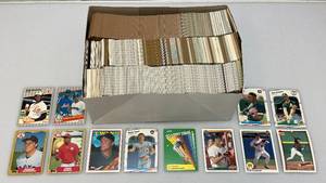 lot 155 image: Misc. Unsorted Sports Cards