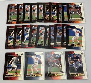 lot 178 image: 25 1988 Pinnacle DARE TO TARE Single Card Packs (Single Card Inside)