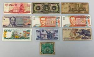 lot 214 image: Misc. Vintage Foreign Currency