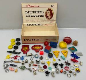 lot 228 image: Misc. CRACKER JACK Miniature Collectibles And More