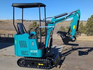 lot 17 image: CFG&nbspMini Excavator H15R