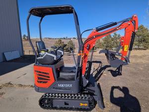 lot 19 image: CFG&nbspMini Excavator MX15RX