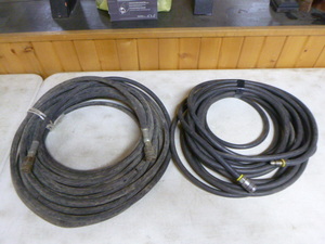 lot 43 image: 2 Air Hoses