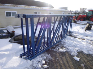 lot 10 image: 5 Pallet Racking 126 Uprights