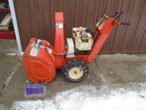 Simplicity Snow Away 8. Approx 8 hp?. Has electric start. Used condition. Tested & works. As shown.