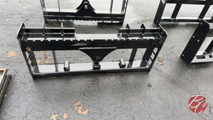 lot 9 image: Wolverine PFF3-13-45W Skid Steer Pallet Fork Frame