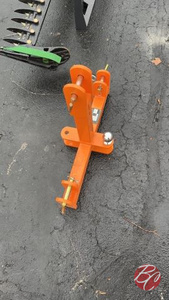 lot 23 image: Wolverine QC1-26-20G Quick Coupler 1 Skid Steer