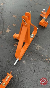 lot 25 image: Wolverine QC4-26-15.7G Quick Coupler 4 Skid Steer