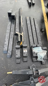 lot 59 image: Wolverine TF1-66-4000G Adjustable Clip-On Pallet