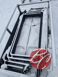 lot 88 image: Wolverine 100321524 Pallet Forks