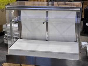 lot 261 image: Retail Glass Jewelry Display Case  Counter  Lighted 45 x 20 12 x 38