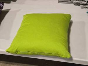 lot 315 image: 14 Covered Throw Pillow (lime green)