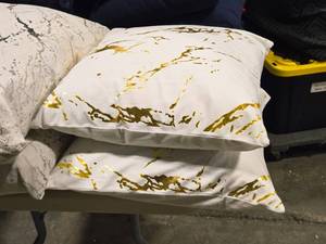 lot 330 image: Lot of (2) 17 Soft Microfiber Marbled pattern Covered Throw Pillow (whitegold)