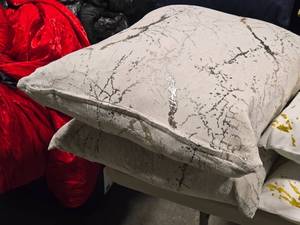 lot 331 image: Lot of (2) 21 Jacquard Marbled pattern Covered Throw Pillow (whitemetallic silver)