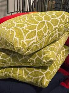 lot 332 image: Lot of (3) 16 Textured Fabric Floral pattern Covered Throw Pillow (greenwhite)