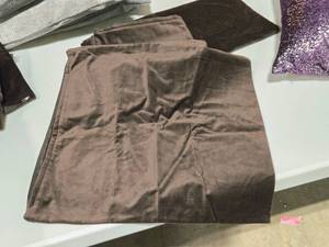 lot 314 image: Lot of (4) 20 Cotton Velvet Throw Pillow Covers - Sanela by Ikea (dark brown)